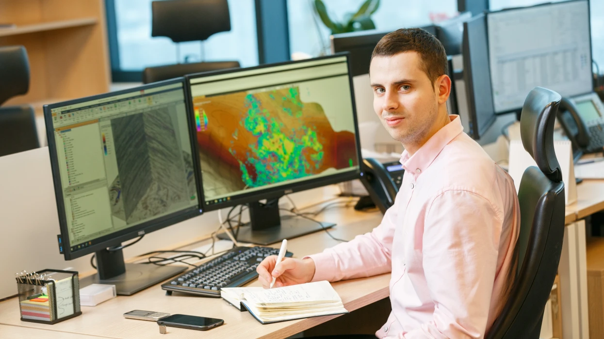 Expanding the Use of Innovative Technologies in Geology