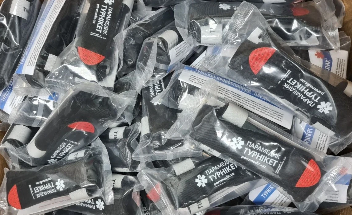 Група ДТЕК передала турнікети для військових із Полтавщини