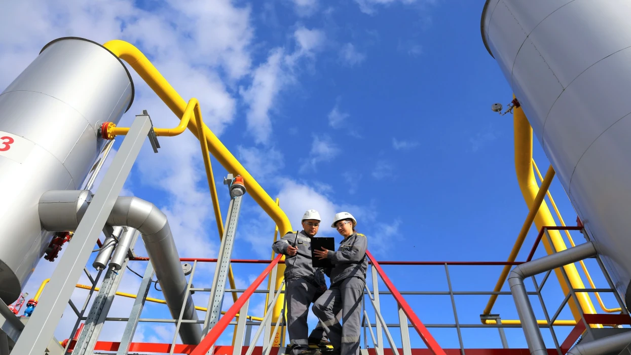 Група ДТЕК передала 39 тис. л газового конденсату