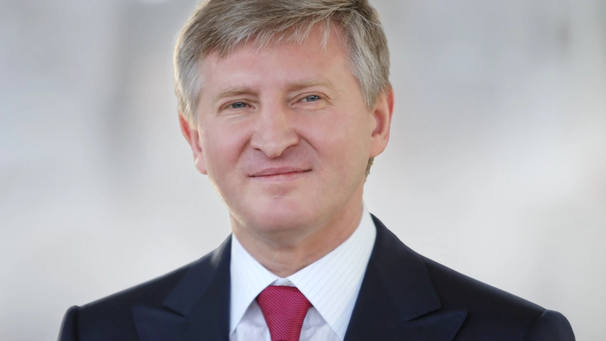 Привітання з професійним святом від Ріната Ахметова